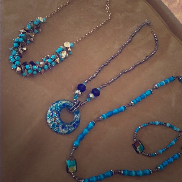 ๐ BEAUTIFUL BLUES NECKLACES & BRACELET ๐ - Picture 1 of 6